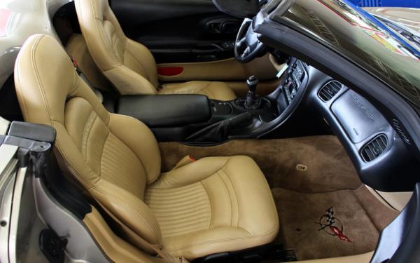 2001 Chevrolet Corvette Convertible LS1 