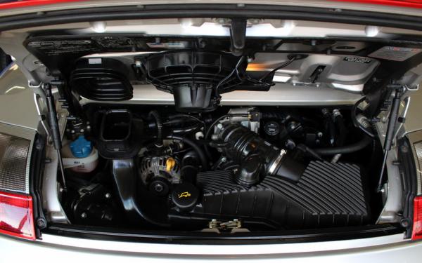 2004 Porsche 911 Carrera C4S 