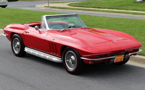 1966 Chevrolet Corvette Roadster 
