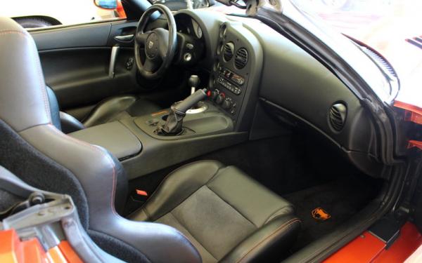2005 Dodge Viper SRT-10 Copperhead edition 1 of 300 