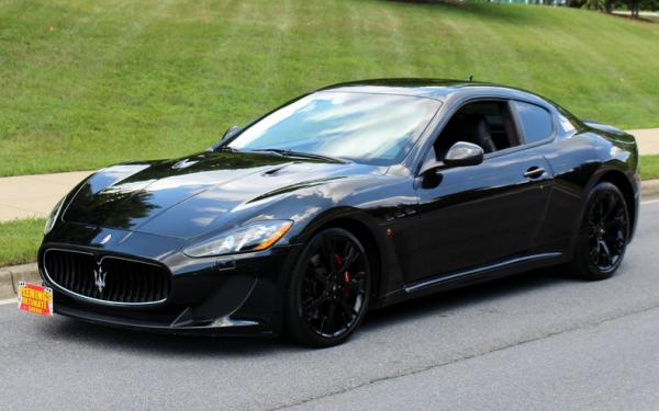2013 Maserati Gran Turismo 