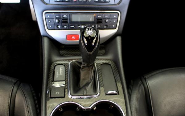 2013 Maserati Gran Turismo 