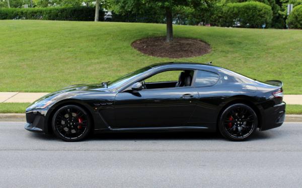 2013 Maserati Gran Turismo 