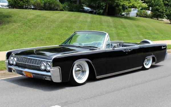1962 Lincoln Continental 