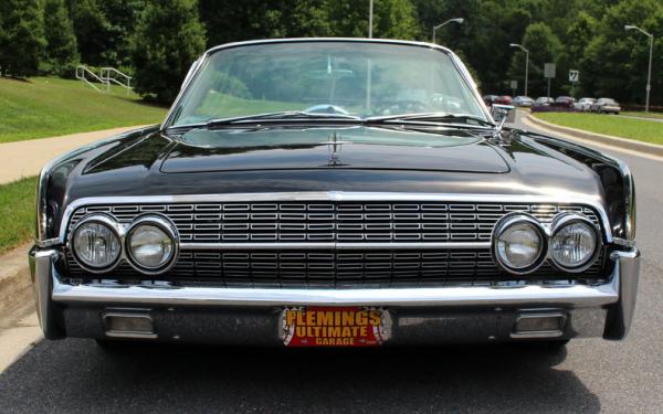 1962 Lincoln Continental 