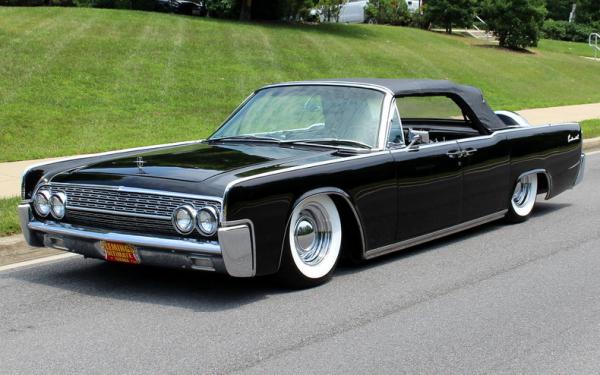 1962 Lincoln Continental 