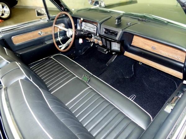 1962 Lincoln Continental 