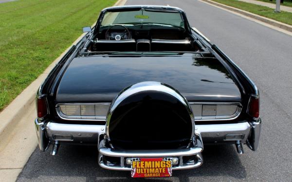 1962 Lincoln Continental 