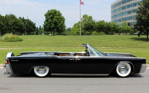 1962 Lincoln Continental 