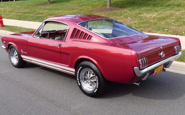 1965 Ford Mustang GT