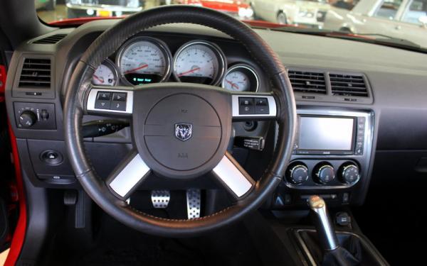 2009 Dodge Challenger SRT8 