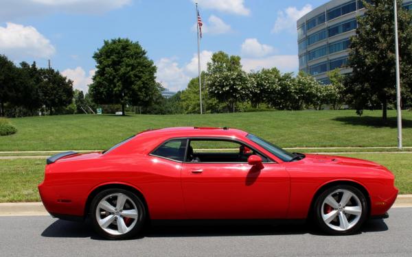 2009 Dodge Challenger SRT8 