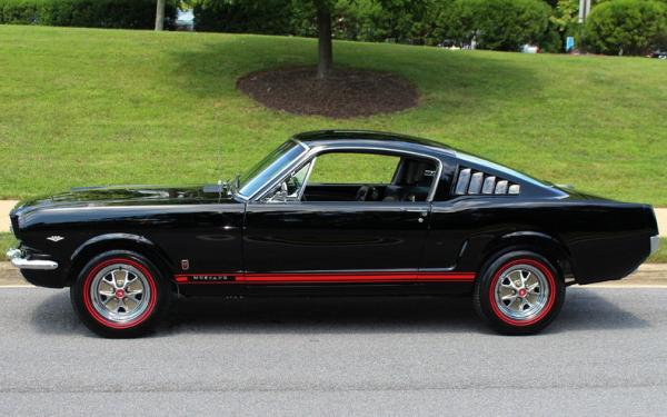 1965 Ford MUSTANG GT FASTBACK 