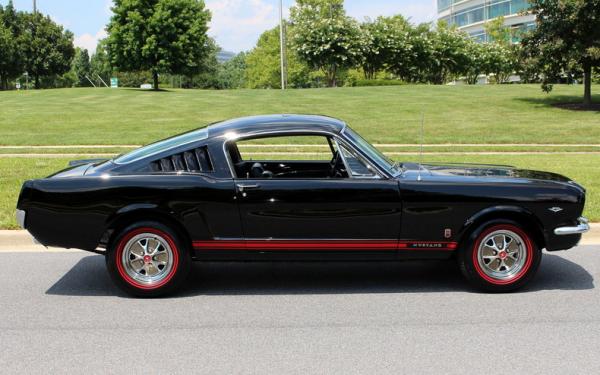 1965 Ford MUSTANG GT FASTBACK 