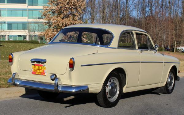 1966 Volvo 122S 