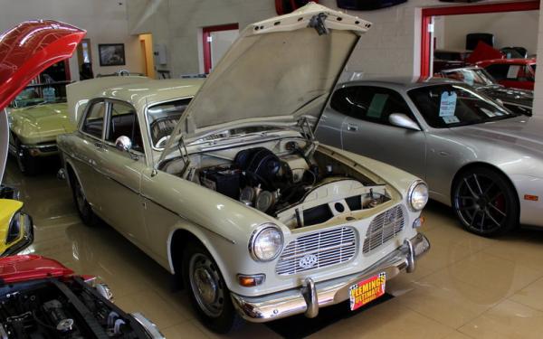 1966 Volvo 122S 