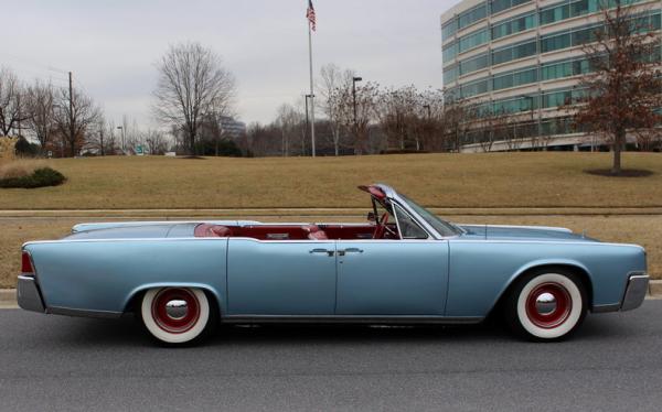 1964 Lincoln Continental 