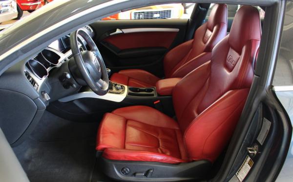 2009 Audi S5 