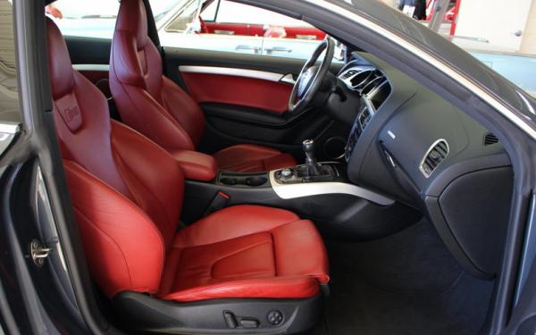 2009 Audi S5 
