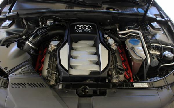 2009 Audi S5 
