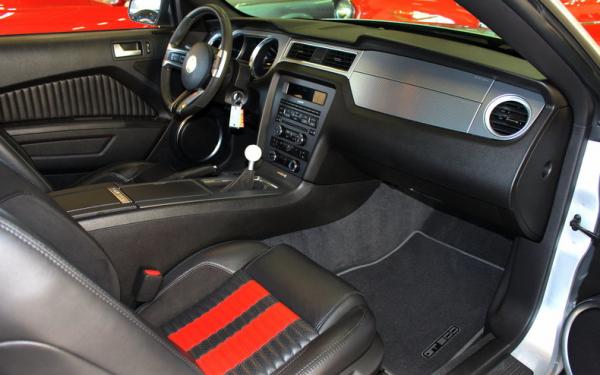 2011 Ford Mustang GT500 Shelby 