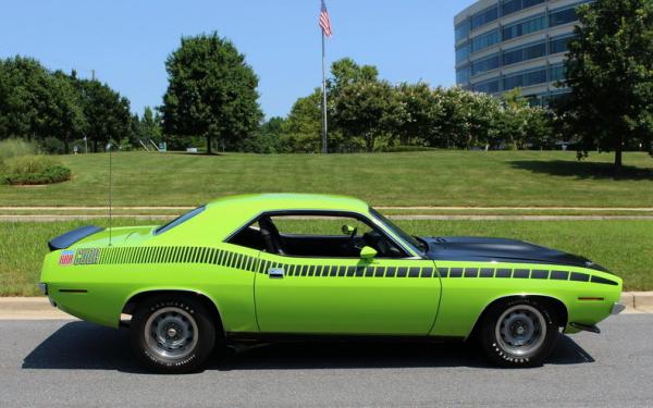 1970 Plymouth 'Cuda AAR 