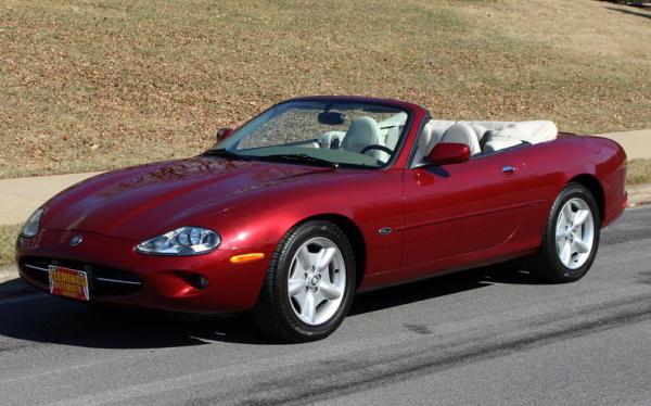 1998 Jaguar XK8 