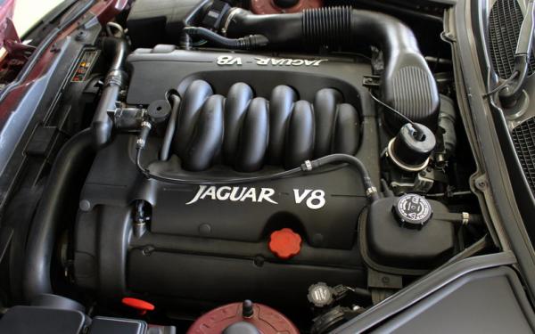 1998 Jaguar XK8 
