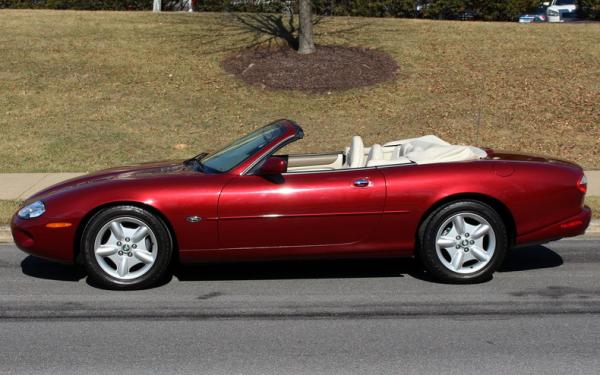 1998 Jaguar XK8 