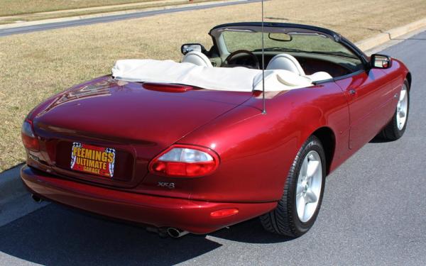 1998 Jaguar XK8 
