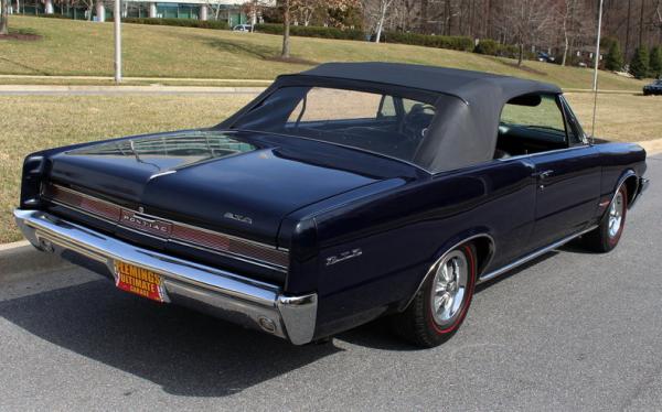 1964 Pontiac GTO 