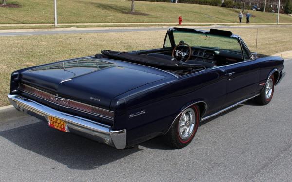 1964 Pontiac GTO 