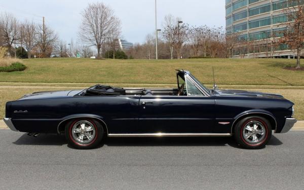 1964 Pontiac GTO 