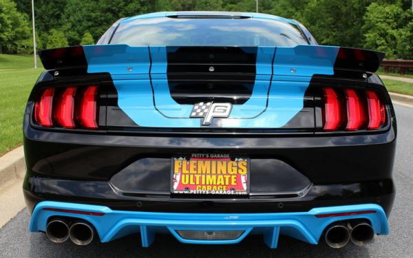 2018 Ford Mustang GT Petty's Garage King Premier #006 