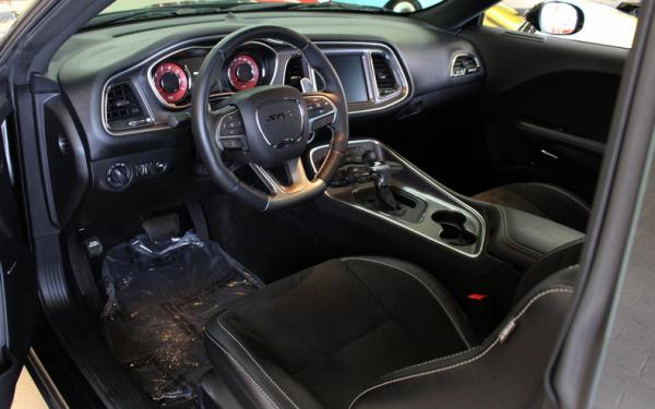 2016 Dodge Challenger SRT Hellcat 
