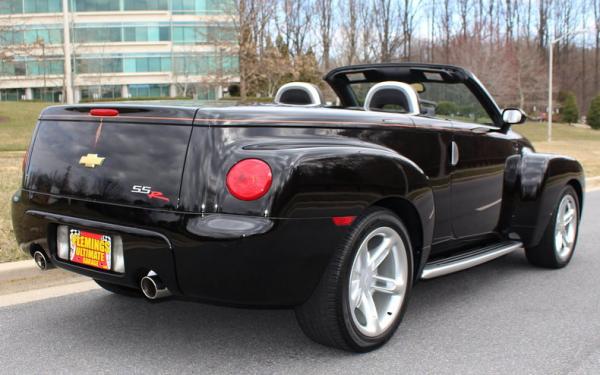 2003 Chevrolet SSR Convertible 