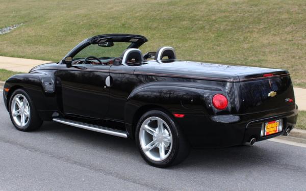 2003 Chevrolet SSR Convertible 