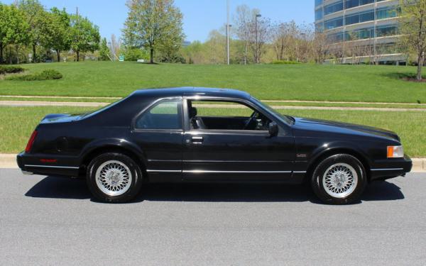 1990 Lincoln Mark VII Special Edition 