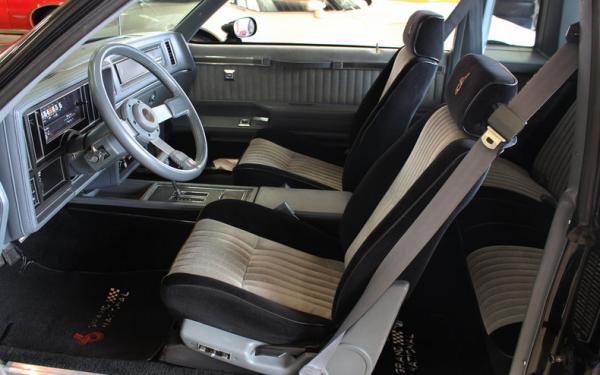 1987 Buick Regal Grand National 
