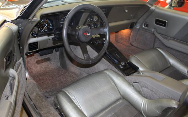 1982 Chevrolet Corvette Collector Edition 