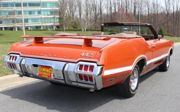 1972 Oldsmobile Cutlass 442 Convertible 