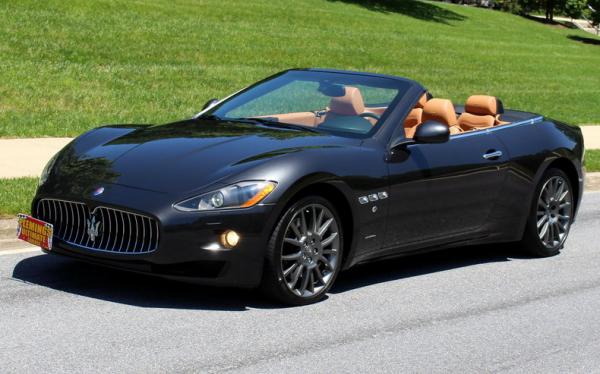 2012 Maserati Gran Turismo Roadster 