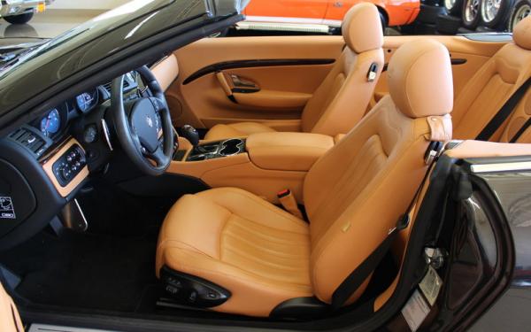 2012 Maserati Gran Turismo Roadster 