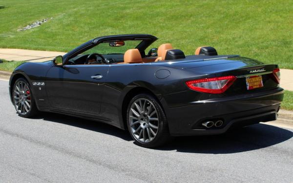 2012 Maserati Gran Turismo Roadster 