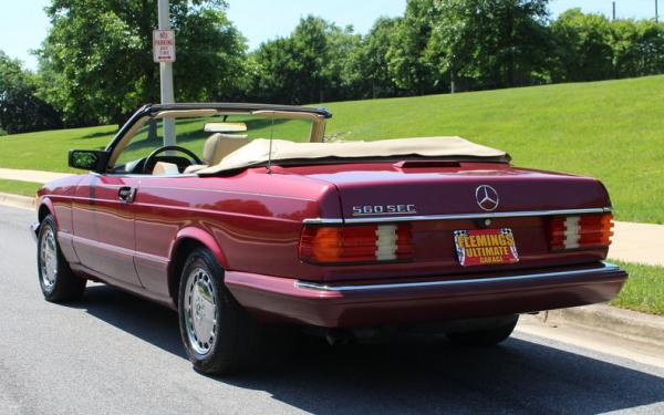 1989 Mercedes-Benz 560 SEC 