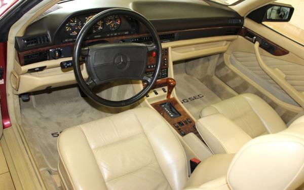 1989 Mercedes-Benz 560 SEC 