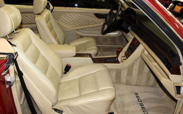 1989 Mercedes-Benz 560 SEC 