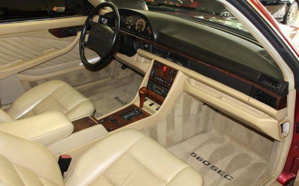 1989 Mercedes-Benz 560 SEC 
