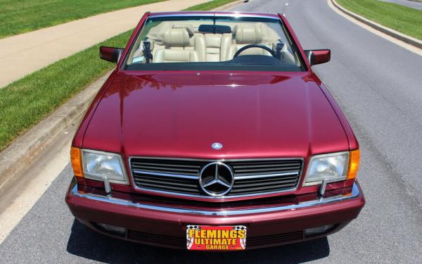 1989 Mercedes-Benz 560 SEC 