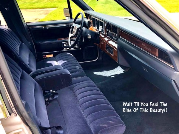 1989 Lincoln Town Car 